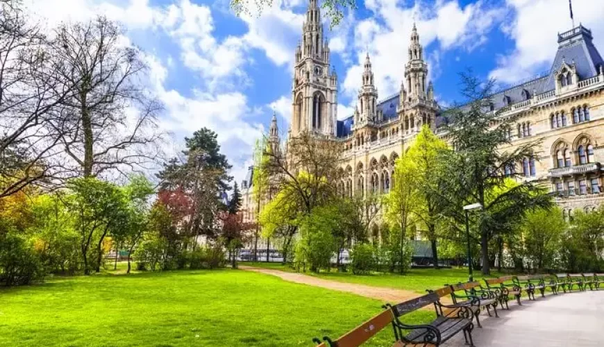 1. Vienna – Walk Down The Glorious Past